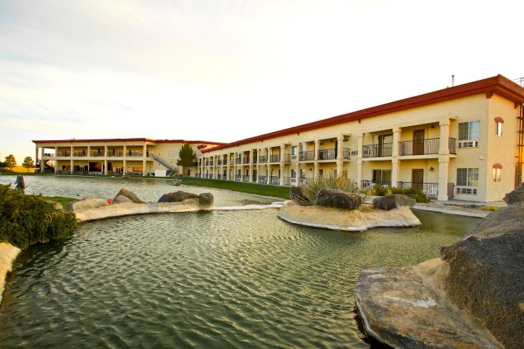 Longstreet Inn & Casino أمارغوسا فالي المظهر الخارجي الصورة